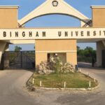 Nigeria University Bans Students From Using Smartphone | Daily Report Nigeria