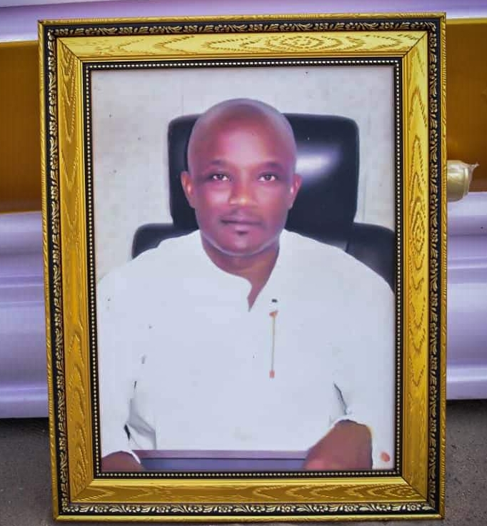 Colleagues Pay Last Respect to Delta PDP Chieftain, Sunday Feke | Daily Report Nigeria