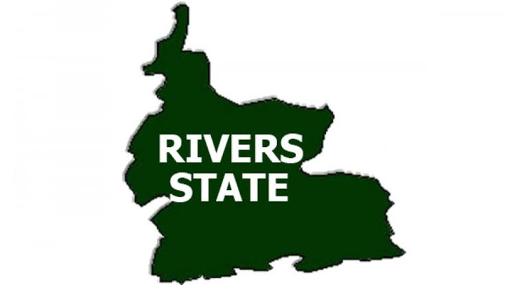 Protesters Set Banks Ablaze in Rivers Over Naira Scarcity | Daily Report Nigeria