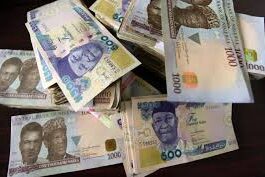 Banks Commence Issuing of Old N500, N1,000 Notes to Customers | Daily Report Nigeria