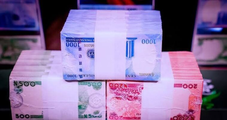 BREAKING: CBN Orders Banks to Make Old Naira Notes Available | Daily Report Nigeria