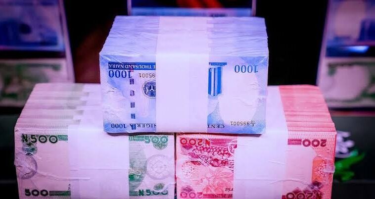 BREAKING: CBN Orders Banks to Make Old Naira Notes Available | Daily Report Nigeria