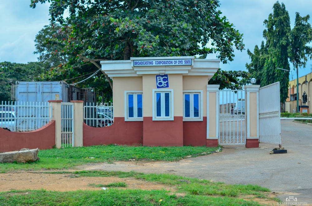 BREAKING: Fire Guts Oyo Broadcasting Station | Daily Report Nigeria