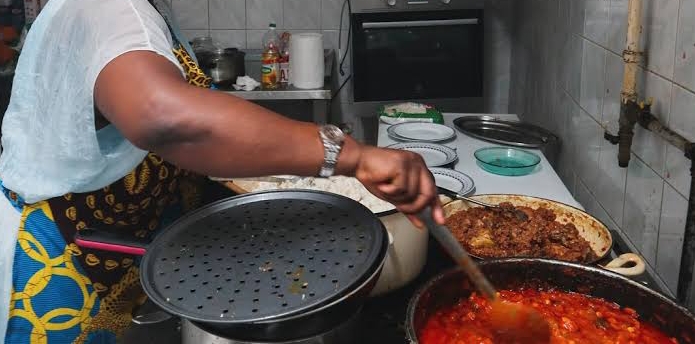 What Will Happen If You Marry Woman Who Can't Cook —   John Doe | Daily Report Nigeria