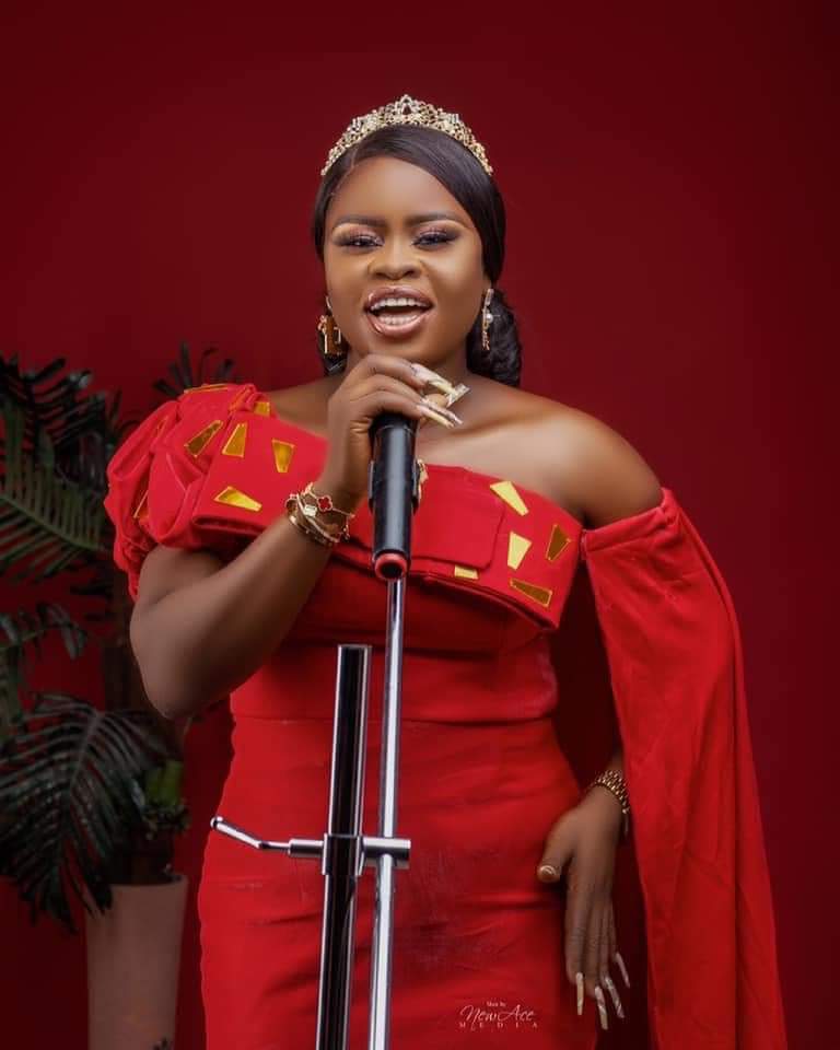 Highlife Queen, Ikesima Brown, Others Die in Auto Crash