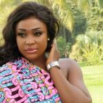 Sleeping with Men for Money is Old Fashioned — Actress Lizzygold