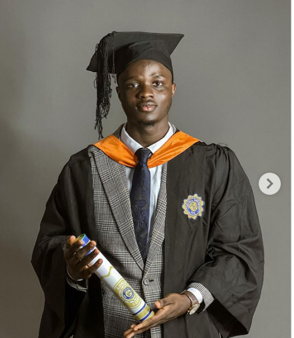 Singer Davido's Adopted Son of Late DMW OBama Gets Bachelor Degree | Daily Report Nigeria