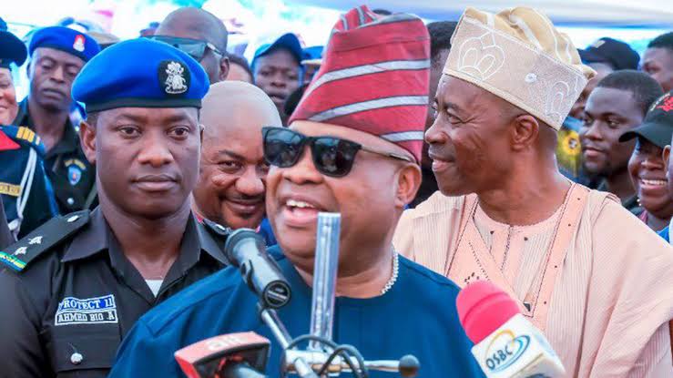 Governor Adeleke of Osun State has warned the newly sworn-in local government caretaker committee members against financial recklessness and taking more wives.