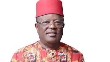 Workers Lock Minister of Works, Dave Umahi Inside Office (PHOTOS) | Daily Report Nigeria