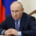 Putin to Contest 6th Term as Russian President
