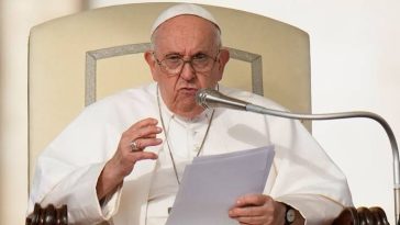 Pope Francis Calls for Worldwide Ban on Surrogacy | Daily Report Nigeria