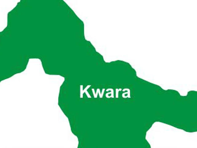 3 Burnt to Death In Kwara Tanker, Truck Collision | Daily Report Nigeria