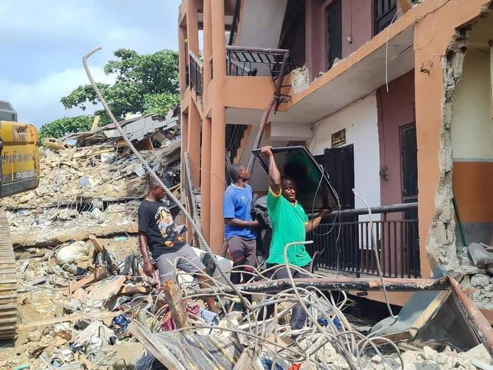 Another Three-Storey Building Collapses in Lagos | Daily Report Nigeria