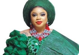 'We Won't Prosecute Others Who Sprayed, Mutilated Naira Before Bobrisky' - EFCC | Daily Report Nigeria