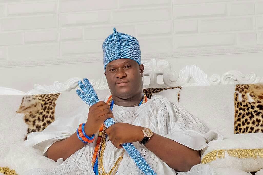 CHIVIDO: Ooni Of Ife Graces Davido And Chioma's Wedding [VIDEO] | Daily Report Nigeria