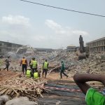 200 Rescued As Three-storey Building Collapse In Anambra | Daily Report Nigeria