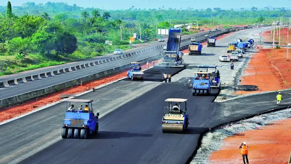 FG to Pay Julius Berger ₦20 Billion Monthly for 14 Months to Complete Abuja-Kano Highway | Daily Report Nigeria