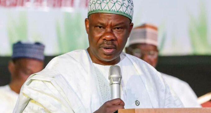 Amosun Breaks Silence on Seized Presidential Jets, Chinese Firm Dispute | Daily Report Nigeria