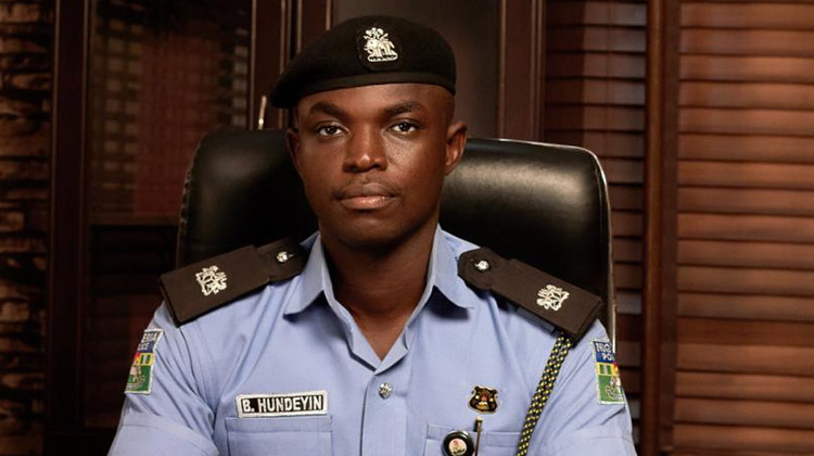 Youths Foil Kidnap Attempt, Beat Up Kidnappers In Lagos | Daily Report Nigeria