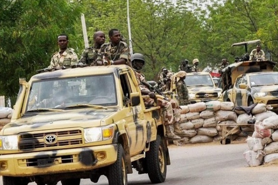 Troop Burst Kidnappers Den, Rescue Victim In Anambra | Daily Report Nigeria