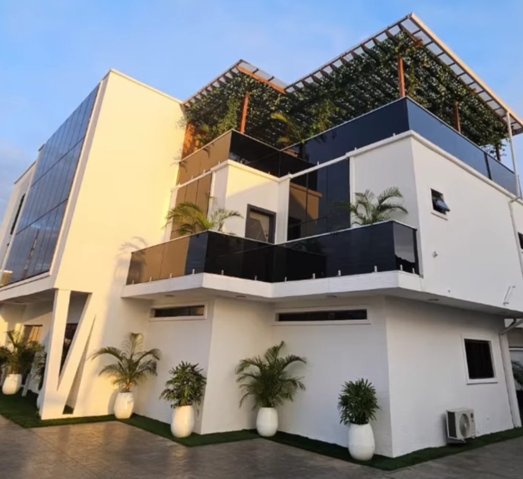 Okiki Afolayan Reveals N800 Million Mansion, Celebrates with Wife (VIDEO) | Daily Report Nigeria