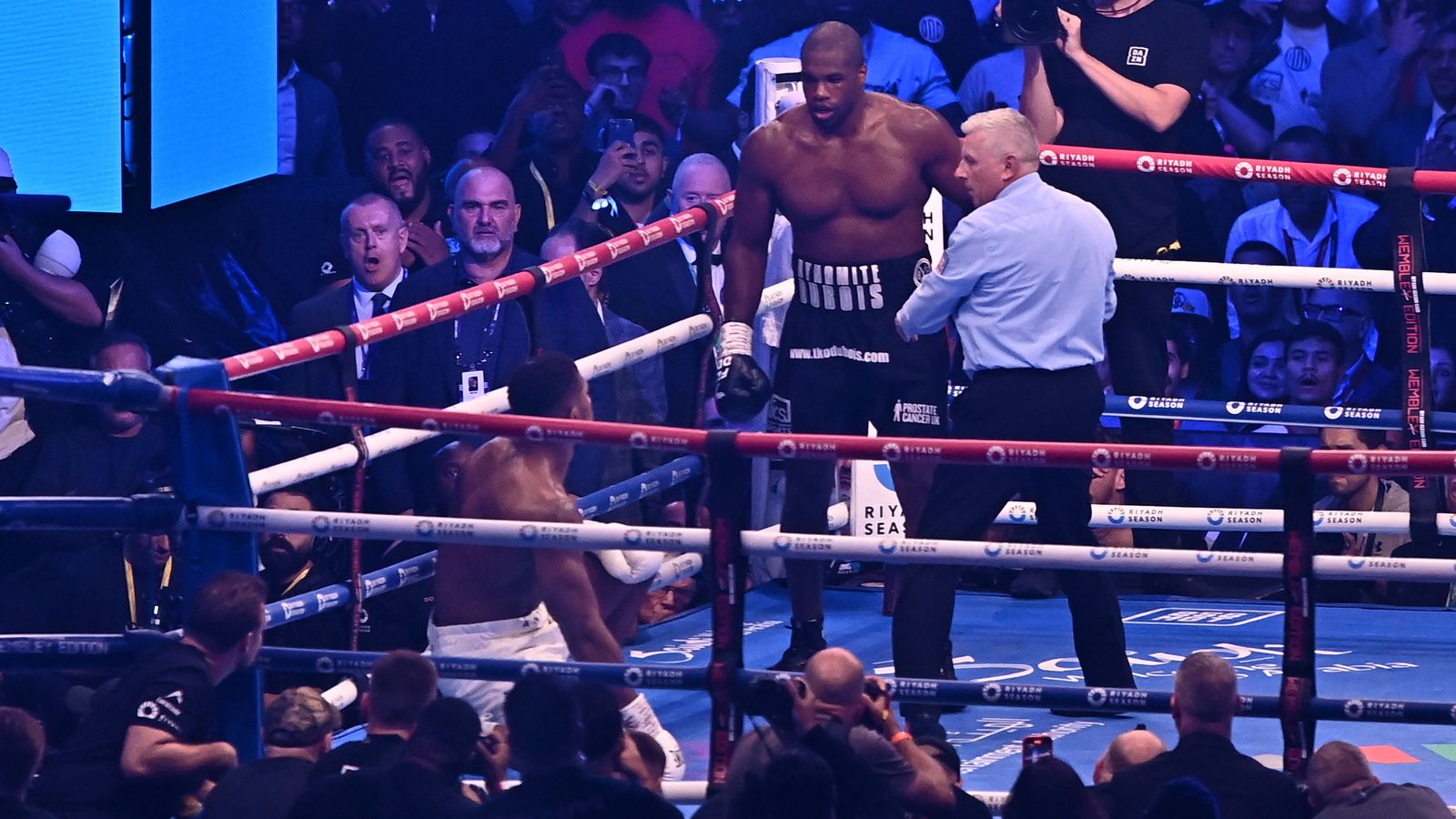 Daniel Dubois beats Anthony Joshua