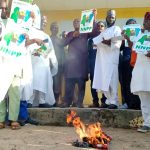 NNPP Faction Erupts: Chieftains Reject Kwankwaso, Burn Red Caps in Protest | Daily Report Nigeria