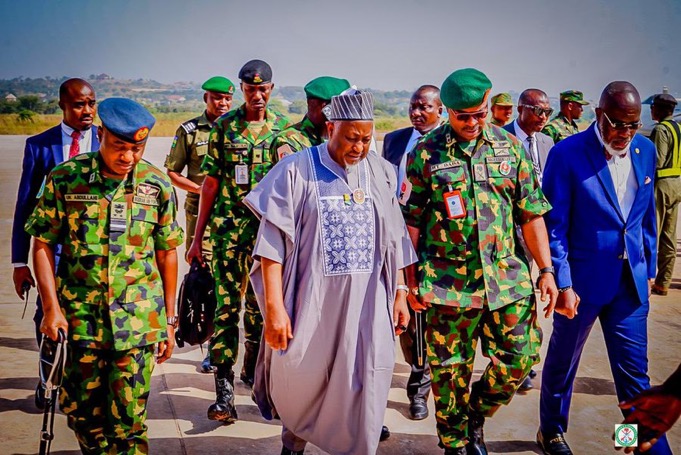 FG is Working Hard to Tackle Insecurity in South East, Says Defence Minister | Daily Report Nigeria