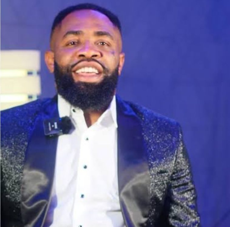 Comedian/prophet, Arole shares 2025 Revelation For Side Chics, Sugar Daddies | Daily Report Nigeria