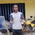 17-Year-Old Student Arrested, While Trying To Sell Phones He Stole | Daily Report Nigeria