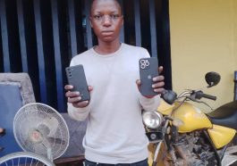 17-Year-Old Student Arrested, While Trying To Sell Phones He Stole | Daily Report Nigeria