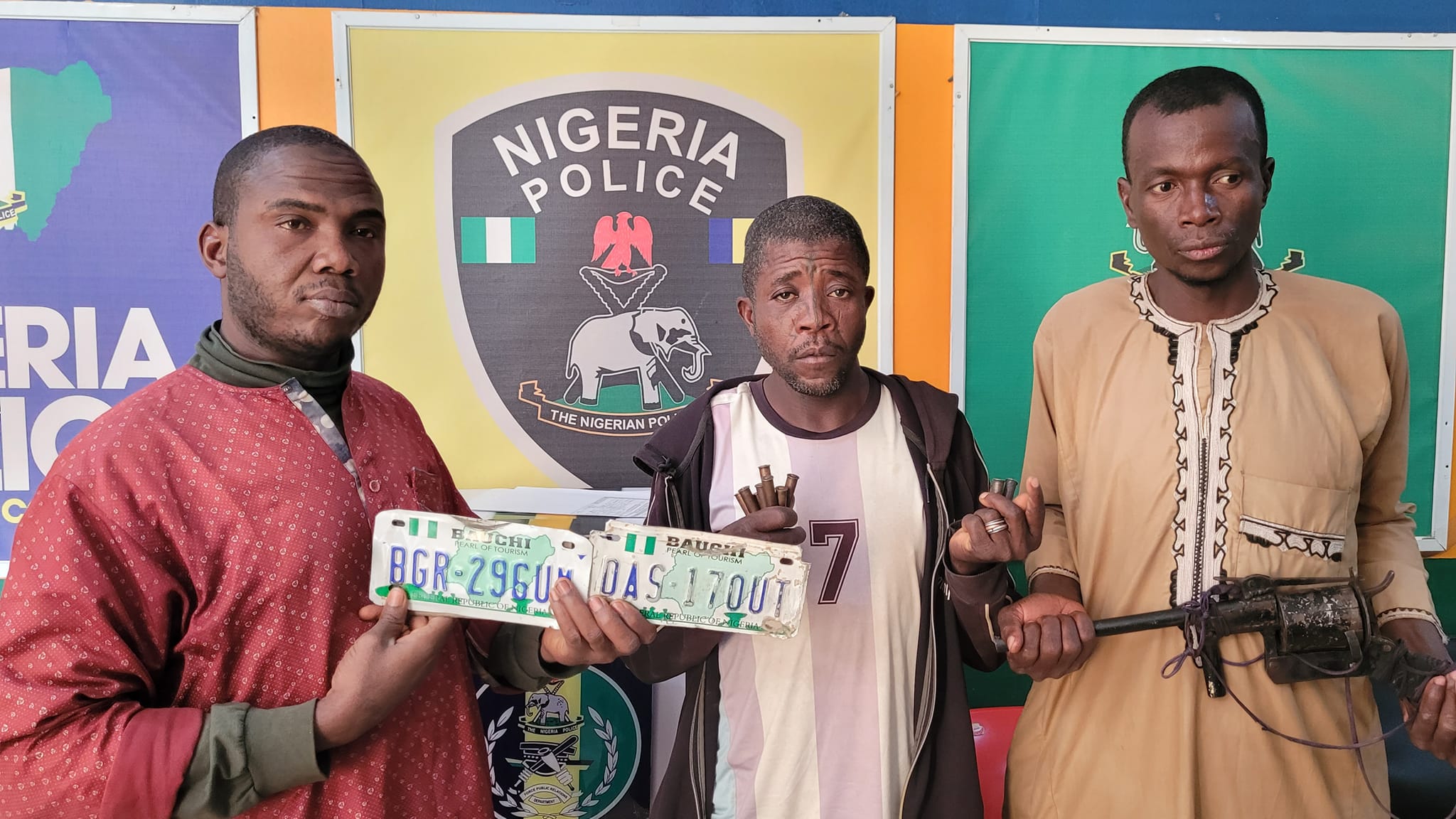 Police Arrests 3 Armed Robbery Syndicate, Recovers Weapons in Bauchi | Daily Report Nigeria