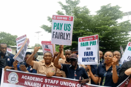 ASUU members in UNIZIK 750x536 1