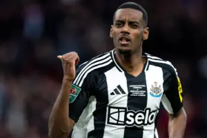 Alexander Isak Earns Sweden Call-Up Amid Transfer Standoff