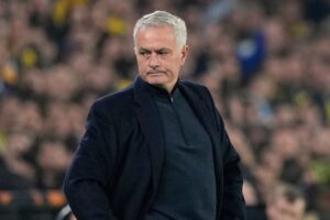 Jose Mourinho eyes Benfica return 