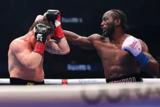 AFP 20250914 2235305251 v2 HighRes NetflixSCaneloVsCrawfordFightNight 1757828348