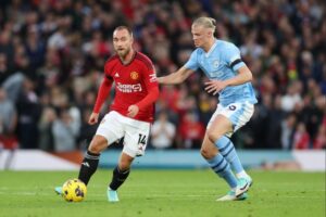 Manchester City Sack Bar Man Spotted in United Jersey on Derby Day

