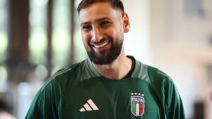 Gianluigi Donnarumma Signs for Manchester City as Ederson Leaves