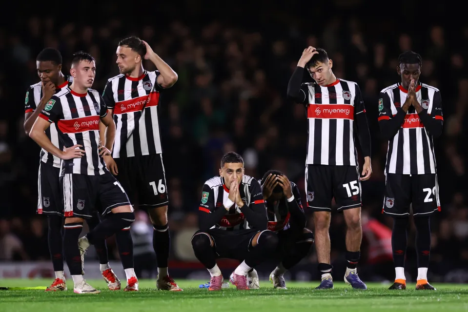 Photo of EFL Cup: Grimsby Fined Over Ineligible Player in Win Against United