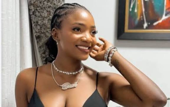 Simi Reveals How Frustration Led to the Creation of ‘Joromi’