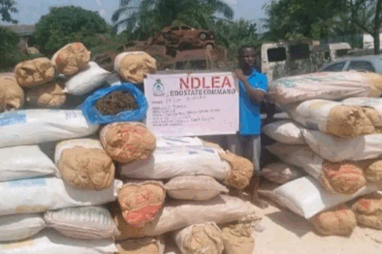 1763291358148 678x3811 1