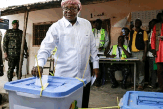 AFP 20251123 84W22MF v4 MidRes GbissauVote 1024x683 1 678x3811 1