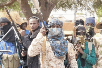 df1038 992040a661e7411ab95a6eafefeb9457mv2