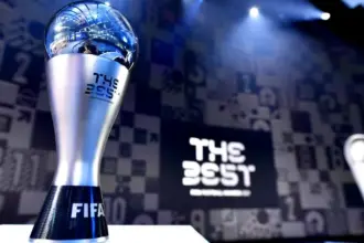 fifa the best 2023 trophy.jpg 1