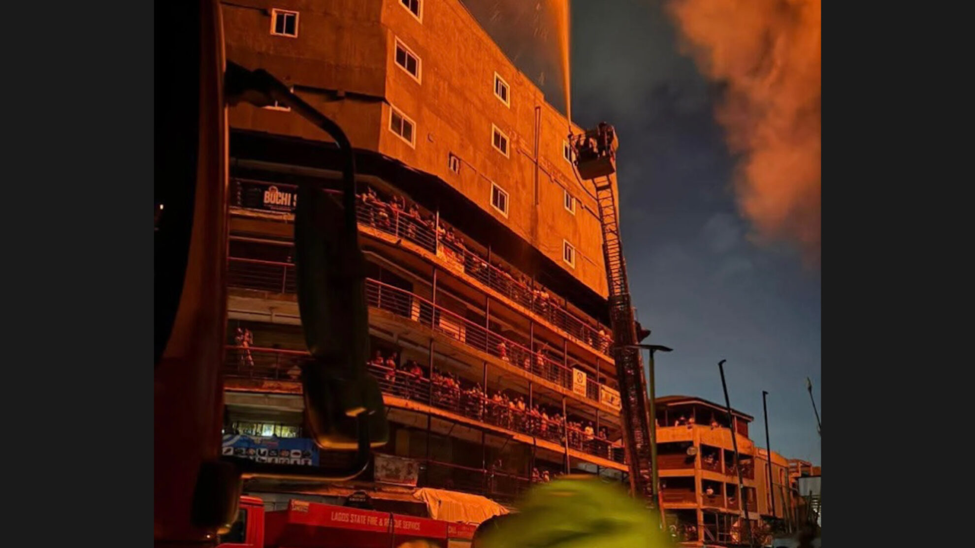 Photo of Sanwo-Olu Orders Demolition of 25-Storey GNI House After Lagos Island Inferno