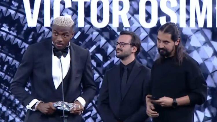 Photo of Victor Osimhen Makes History as First Nigerian to Win Türkiye Sportsman of the Year
