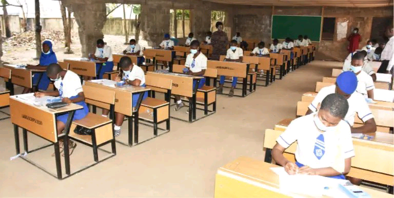 FG Bans Admission, Transfer of Students into SS3 Nationwide