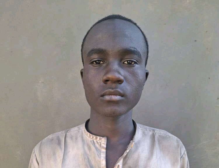 Photo of Boko Haram Suspect Confesses to ₦100,000 Mosque Bombing Plot in Maiduguri