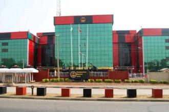 ezgif.com gif maker1