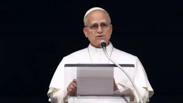 Pope Leo XIV Condemns Trump’s Threat Against Iran, Calls for Peace